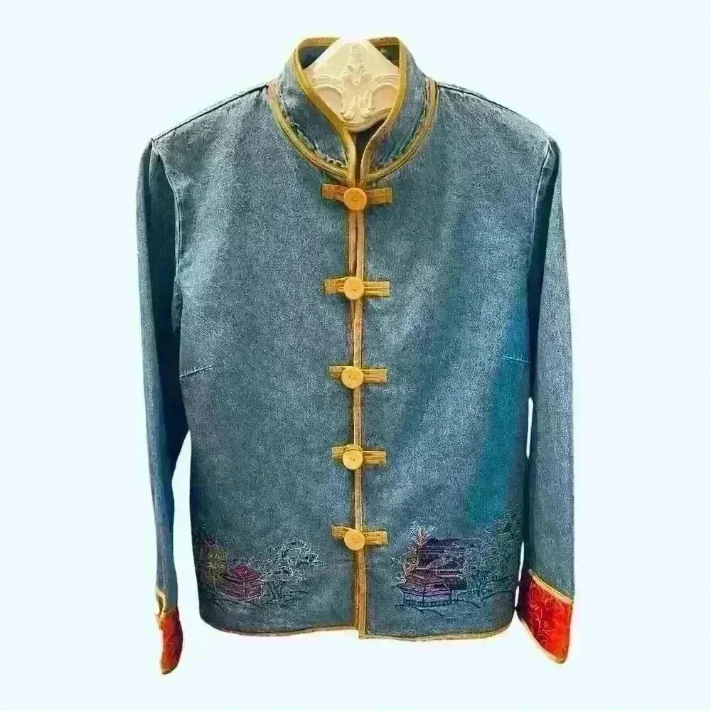 Heart of Palms Women's Size 10 Blue Embroidered Denim Jacket